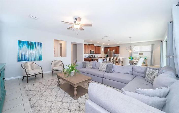 Image No.10-5 Bed Property for sale