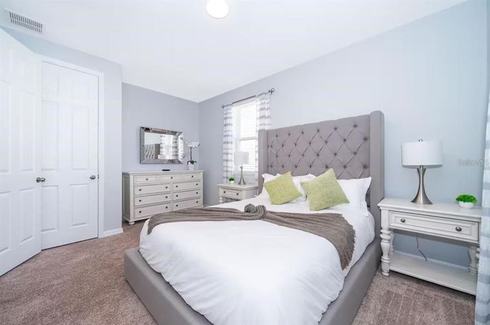 Image No.34-5 Bed Property for sale