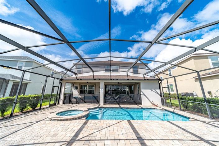 Image No.39-5 Bed Property for sale