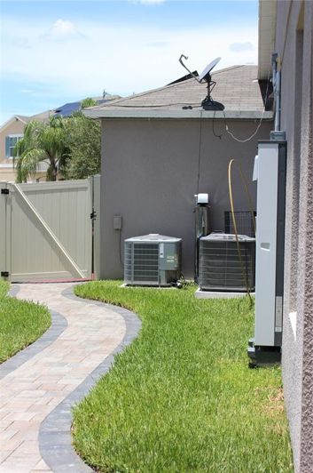 Image No.33-5 Bed Property for sale