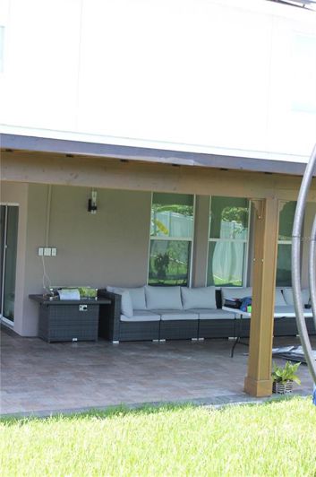 Image No.34-5 Bed Property for sale