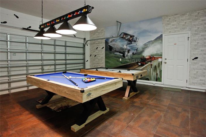 Image No.9-4 Bed Property for sale