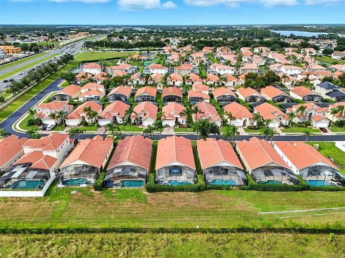 Image No.4-Propriété de 5 chambres à vendre à Davenport