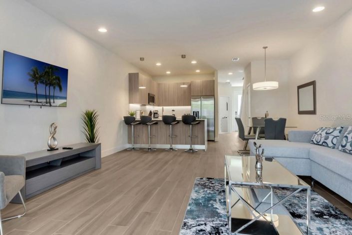 Image No.3-3 Bed Townhouse for sale