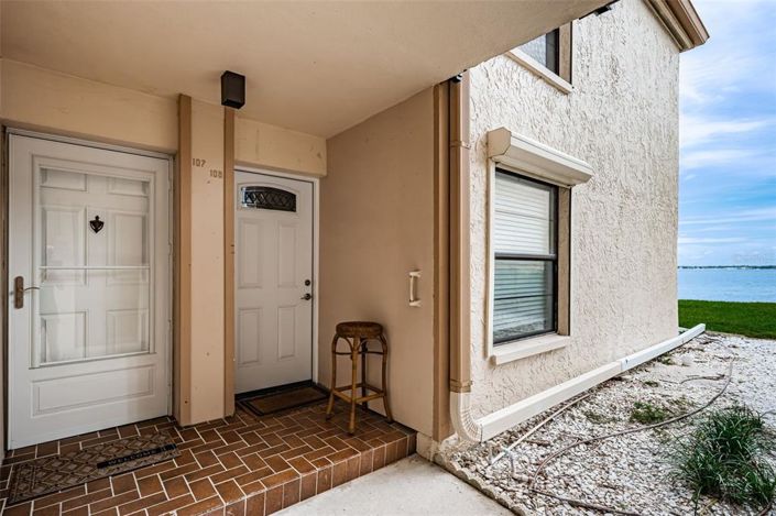 Image No.3-2 Bed Property for sale