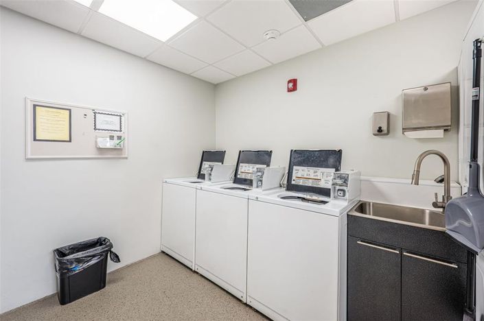 Image No.50-2 Bed Property for sale