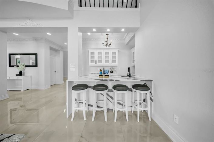 Image No.14-5 Bed Property for sale