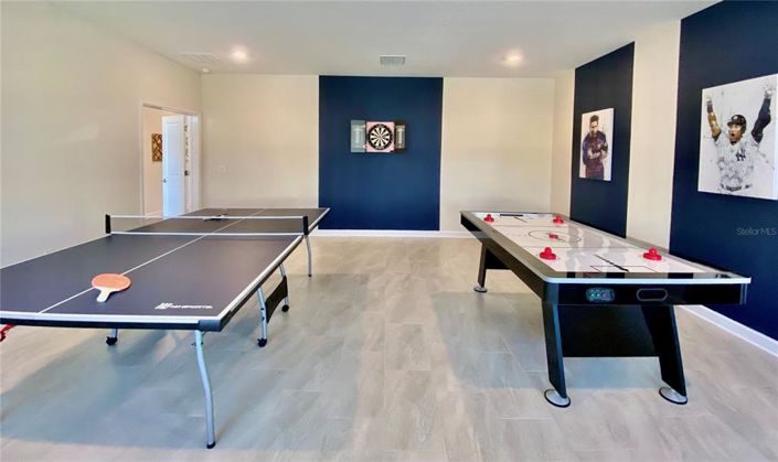 Image No.15-7 Bed Property for sale