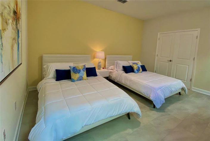 Image No.21-7 Bed Property for sale