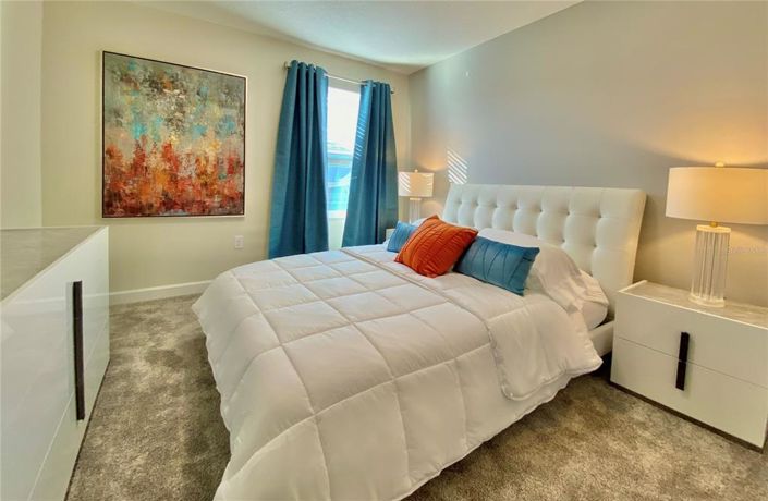 Image No.25-7 Bed Property for sale