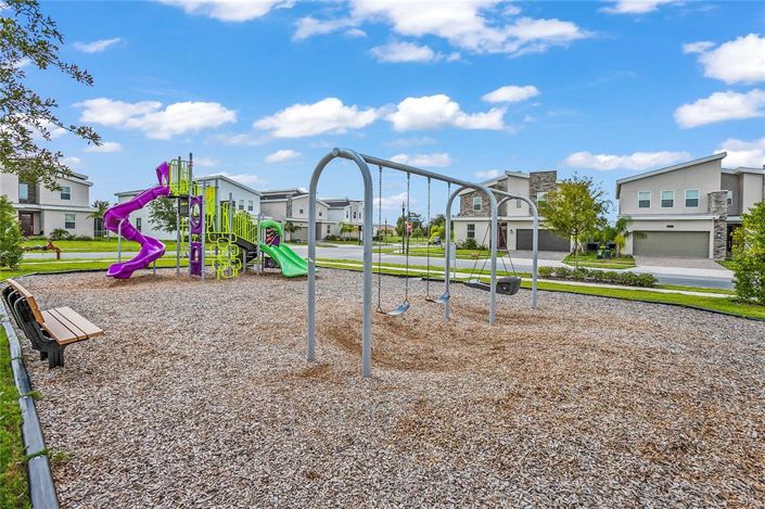 Image No.45-7 Bed Property for sale