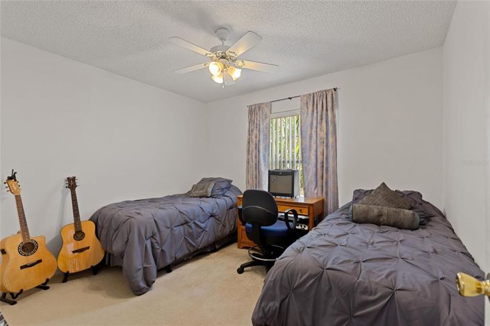 Image No.25-4 Bed Property for sale