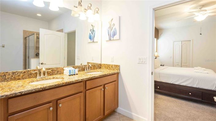 Image No.31-9 Bed Property for sale