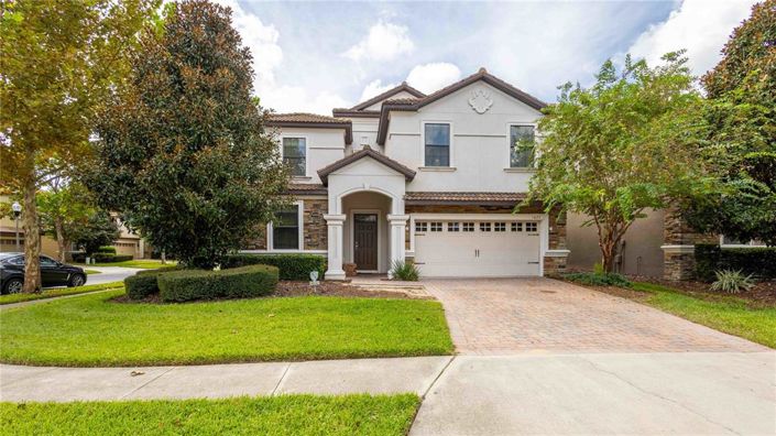 Image No.4-9 Bed Property for sale