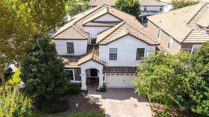 Image No.5-9 Bed Property for sale