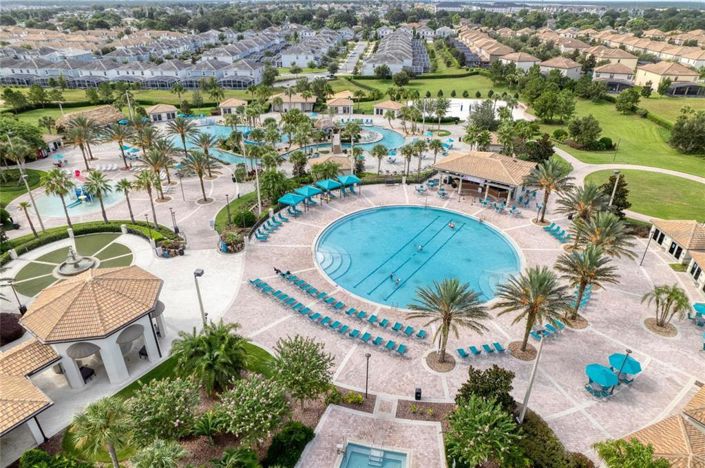 Image No.58-9 Bed Property for sale