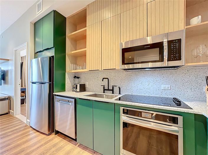 Image No.17-2 Bed Property for sale