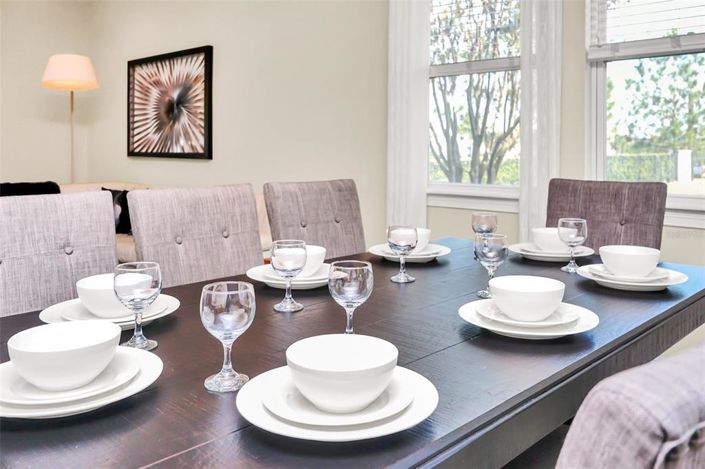 Image No.19-8 Bed Property for sale