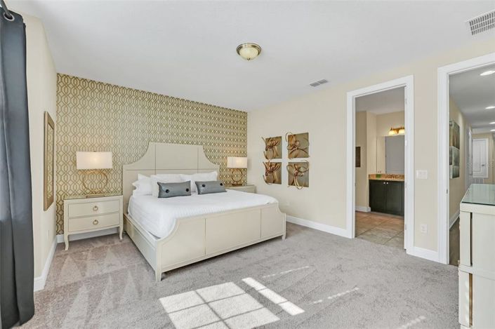 Image No.27-8 Bed Property for sale