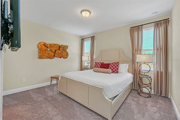 Image No.38-8 Bed Property for sale