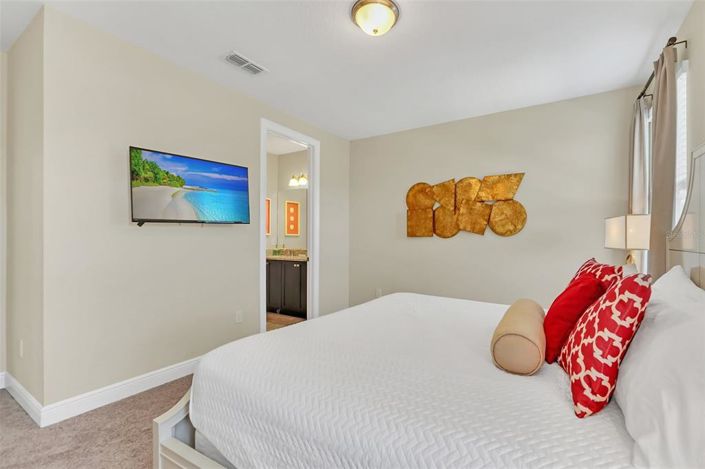 Image No.39-8 Bed Property for sale