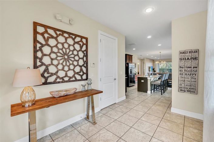 Image No.6-8 Bed Property for sale