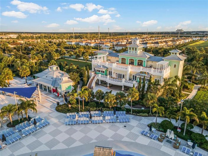 Image No.79-8 Bed Property for sale