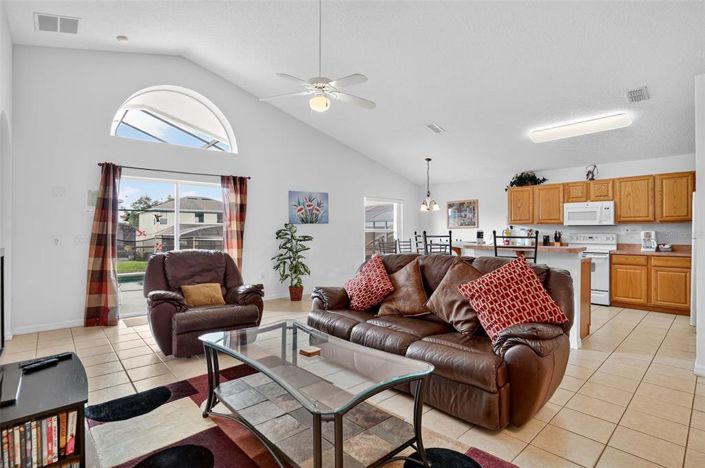 Image No.5-4 Bed Property for sale