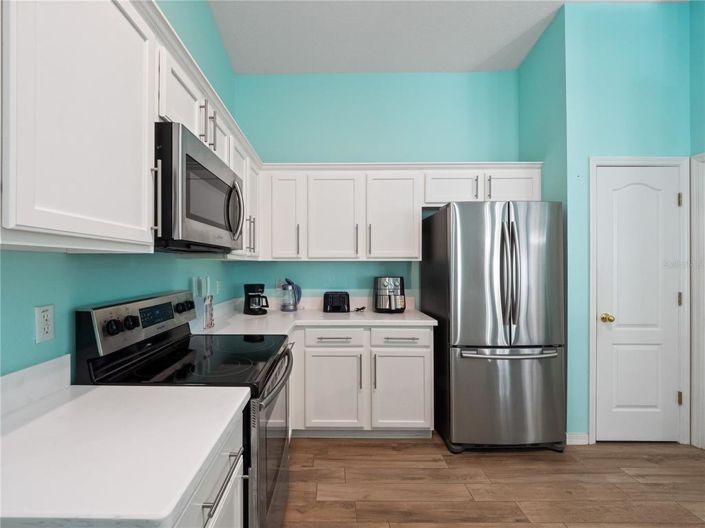 Image No.13-4 Bed Property for sale