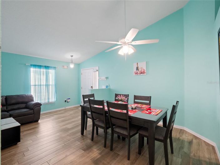 Image No.18-4 Bed Property for sale