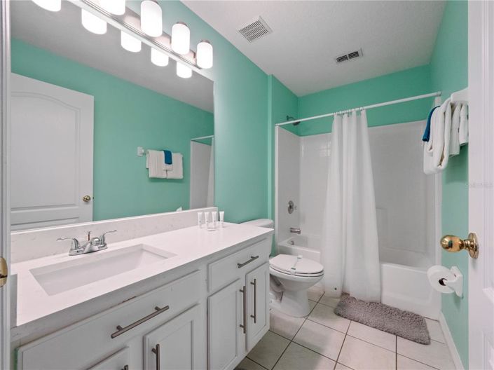 Image No.25-4 Bed Property for sale