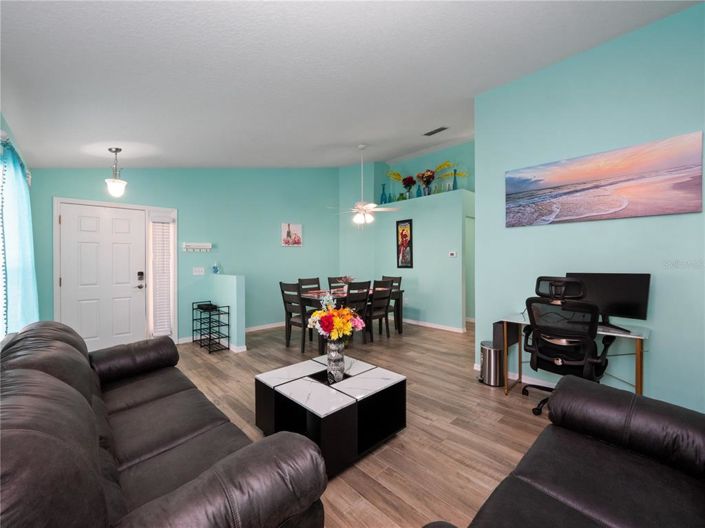 Image No.7-4 Bed Property for sale