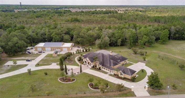 Image No.3-5 Bed Property for sale