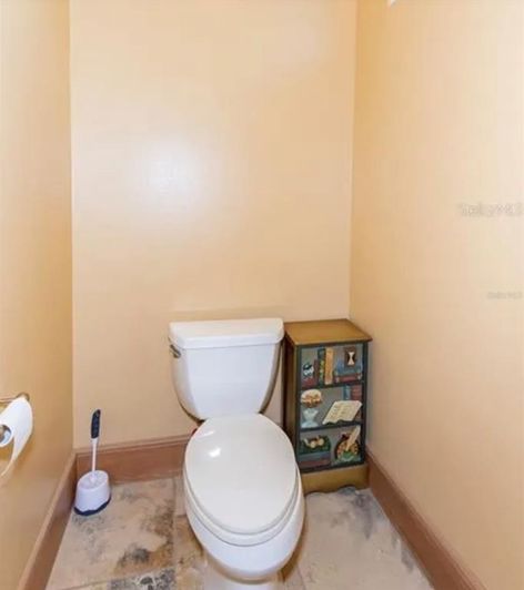 Image No.40-5 Bed Property for sale