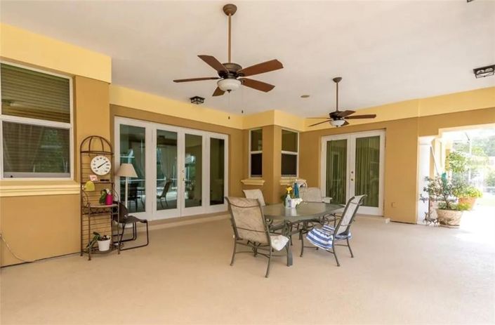 Image No.49-5 Bed Property for sale