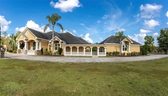 Image No.5-5 Bed Property for sale