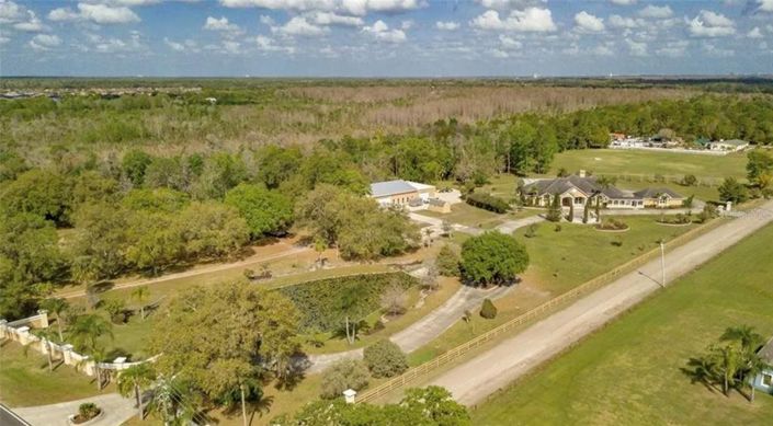 Image No.52-5 Bed Property for sale