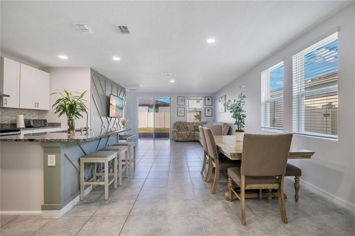 Image No.5-Propriété de 4 chambres à vendre à Davenport