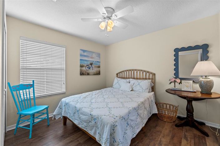 Image No.21-3 Bed Property for sale