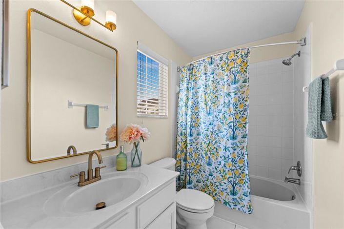 Image No.23-3 Bed Property for sale