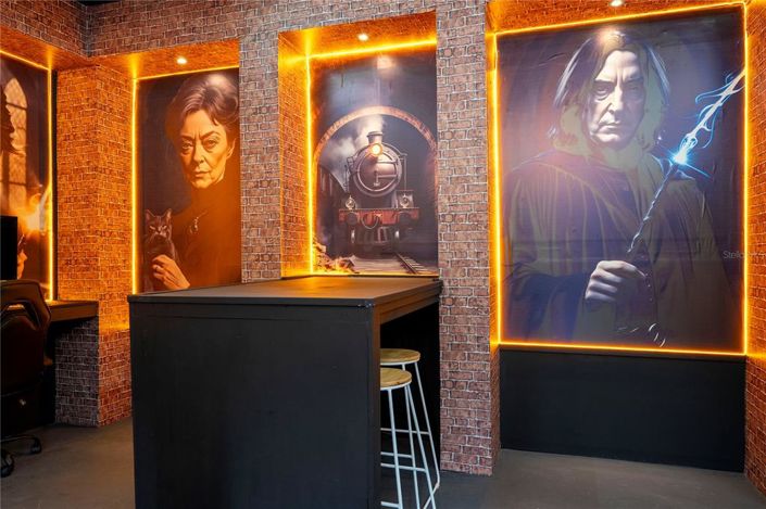 Image No.7-9 Bed Property for sale