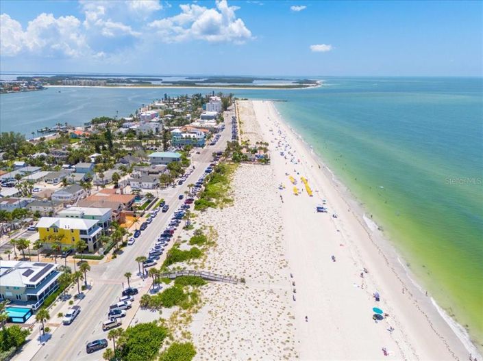 Image No.47-4 Bed Property for sale