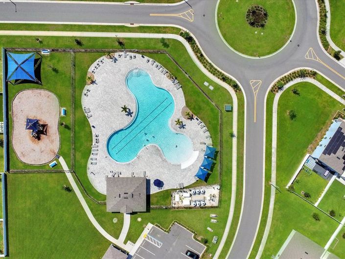 Image No.37-3 Bed Property for sale