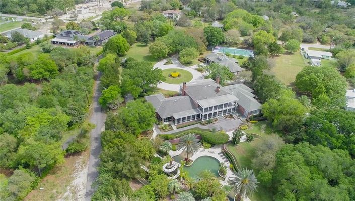 Image No.2-Propriété de 4 chambres à vendre à Orlando