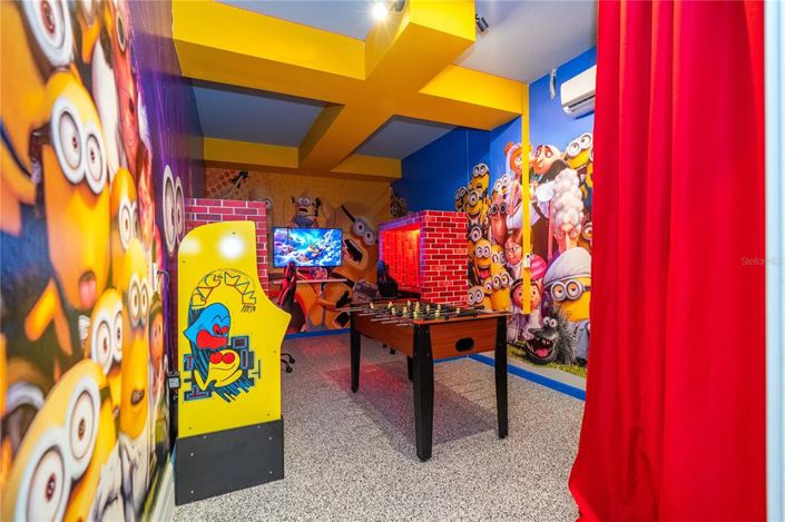 Image No.15-6 Bed Property for sale