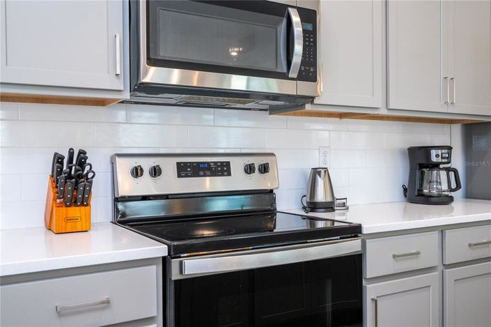 Image No.33-6 Bed Property for sale