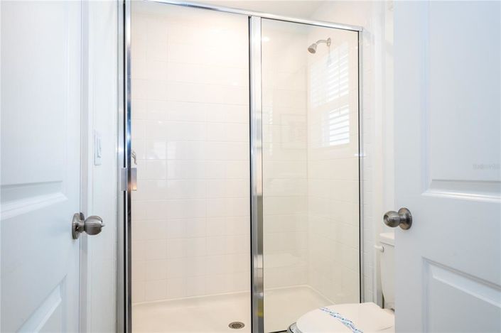 Image No.46-6 Bed Property for sale