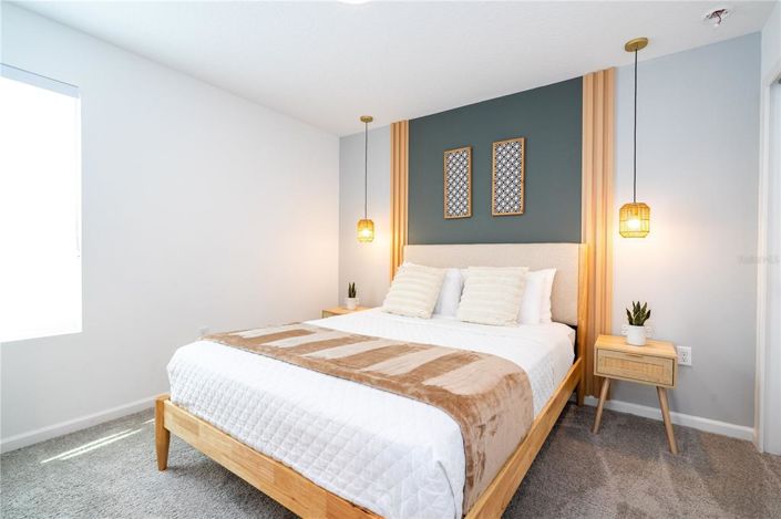 Image No.52-6 Bed Property for sale