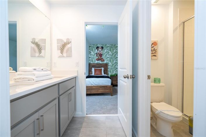 Image No.69-6 Bed Property for sale