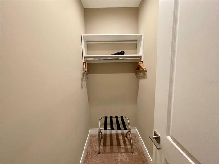 Image No.12-4 Bed Townhouse for sale